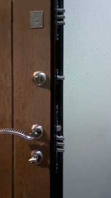 Дверные замки (м-н Сходня, пер. Чапаевский 2-й, 8) Дверные замки (м-н Сходня, пер. Чапаевский 2-й, 8)